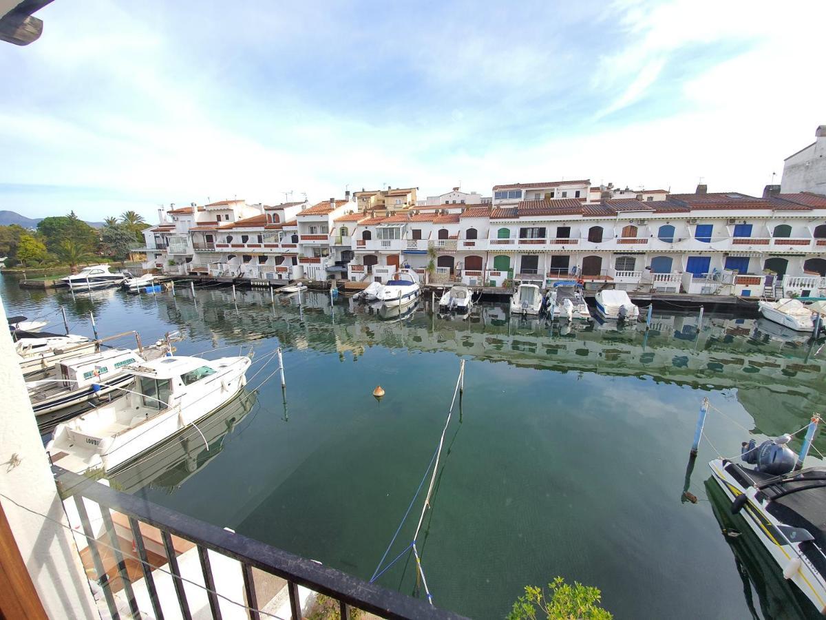 Apartamento Portofino Canales 艾姆布里亚布拉瓦 外观 照片